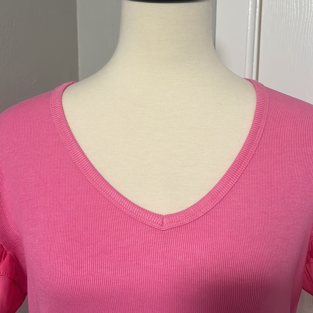 NWT Grace & Emma Love On Top Bodysuit in Hot Pink with Ruffle Sleeves - Picture 3 of 16